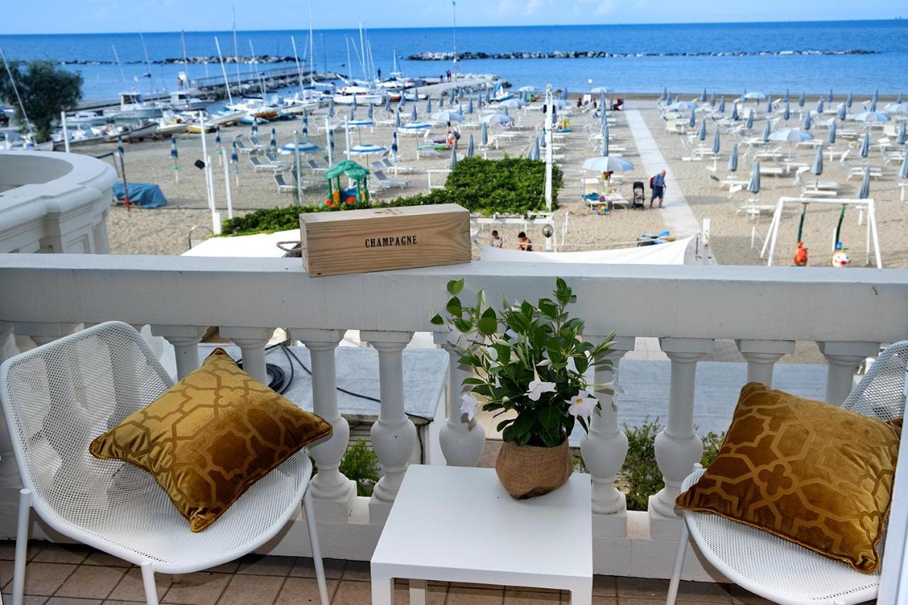 Villa La Torretta Luxury B&B - Adults Only - Rimini Exterior photo